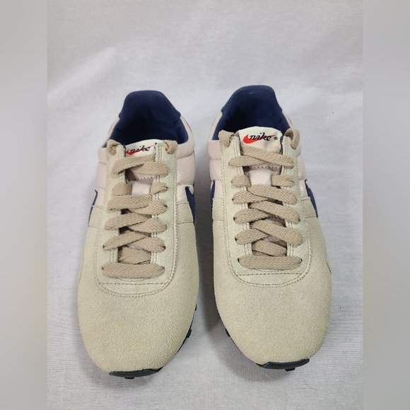 Nike Pre Montreal Racer Vintage Women's size 5- NWOB - Picture 3 of 6